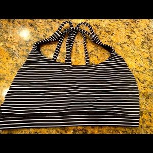 Lululemon Energy Bra - Medium Support Size 10 Black/White stripes